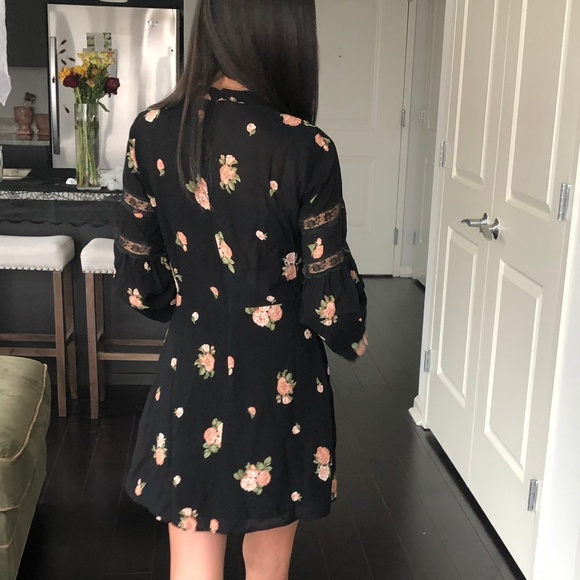 Reformation Sachi Aphrodite Dress NWT - Picture 5 of 6